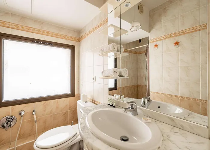 Le Casanova Avec Balcon Au Coeur Du Centre-ville アパート *