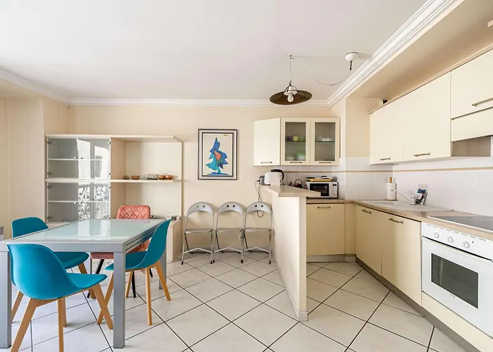 Le Casanova Avec Balcon Au Coeur Du Centre-ville カンヌ