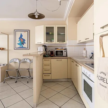 Le Casanova Avec Balcon Au Coeur Du Centre-ville Апартаменты Канны